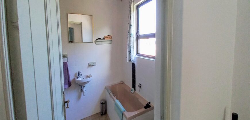 Residential/business zone 2 property for sale