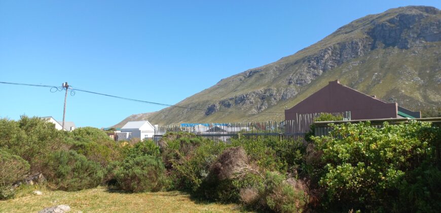 Path onto swimming Cove …. SOLE MANDATE