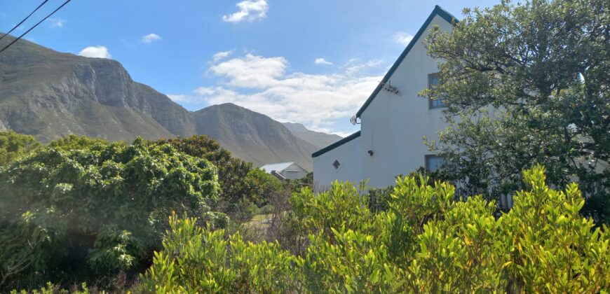Path onto swimming Cove …. SOLE MANDATE