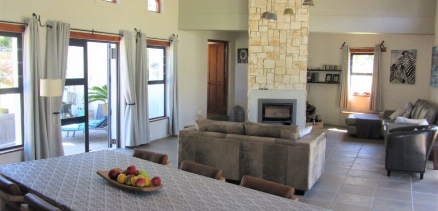 Exclusive Mandate — House close to Main Beach