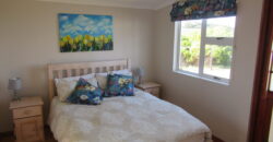 Charming neat low maintainence double storey home close to Silversands Beach