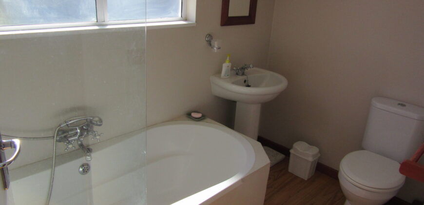 Charming neat low maintainence double storey home close to Silversands Beach