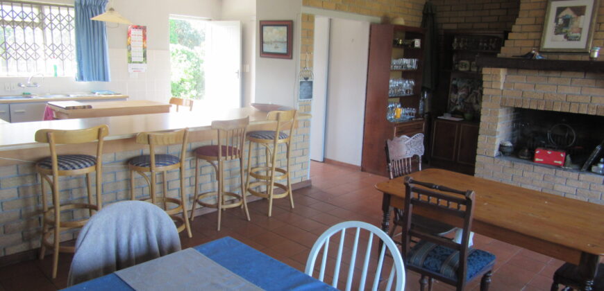 “Yatsa Barak” Much loved family home close to beach