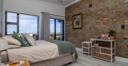 JOINT MANDATE – Immaculate modern spacious home in quiet side street close to swimming beach